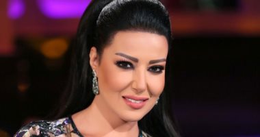 سمية الخشاب عن طلاقها من أحمد سعد “أنا بنت أصول ومش هقول السبب الحقيقي”