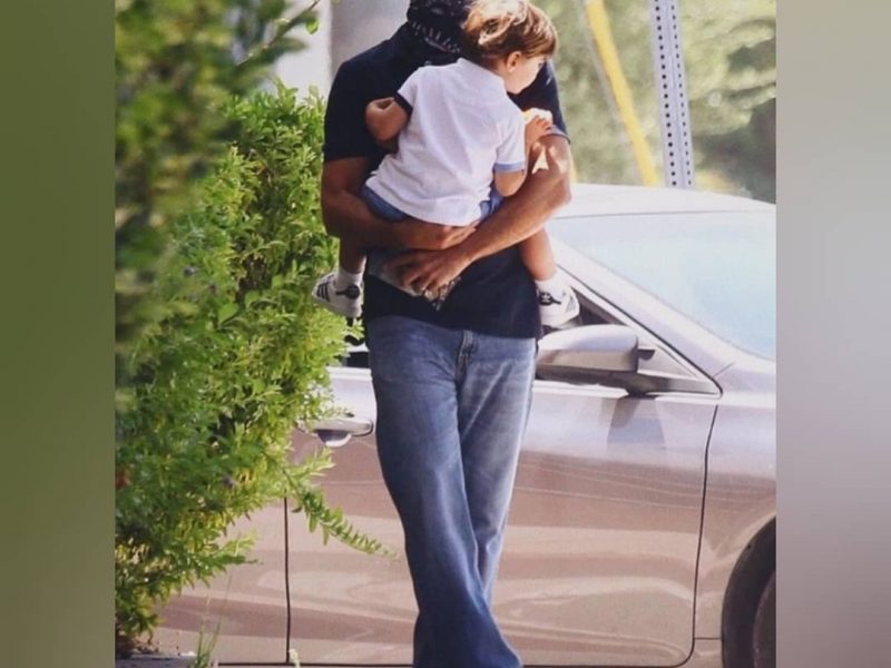 جورج كلوني وابنه في جلسة تصوير جديدة في لوس أنجلوس